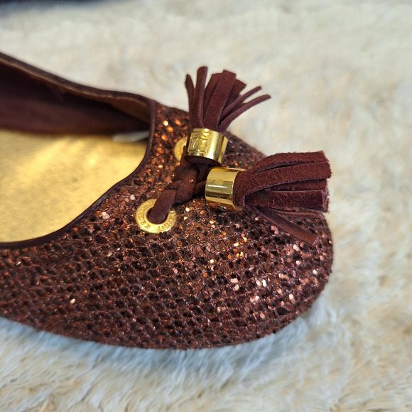 Sperry Flats - Picture 5 of 7